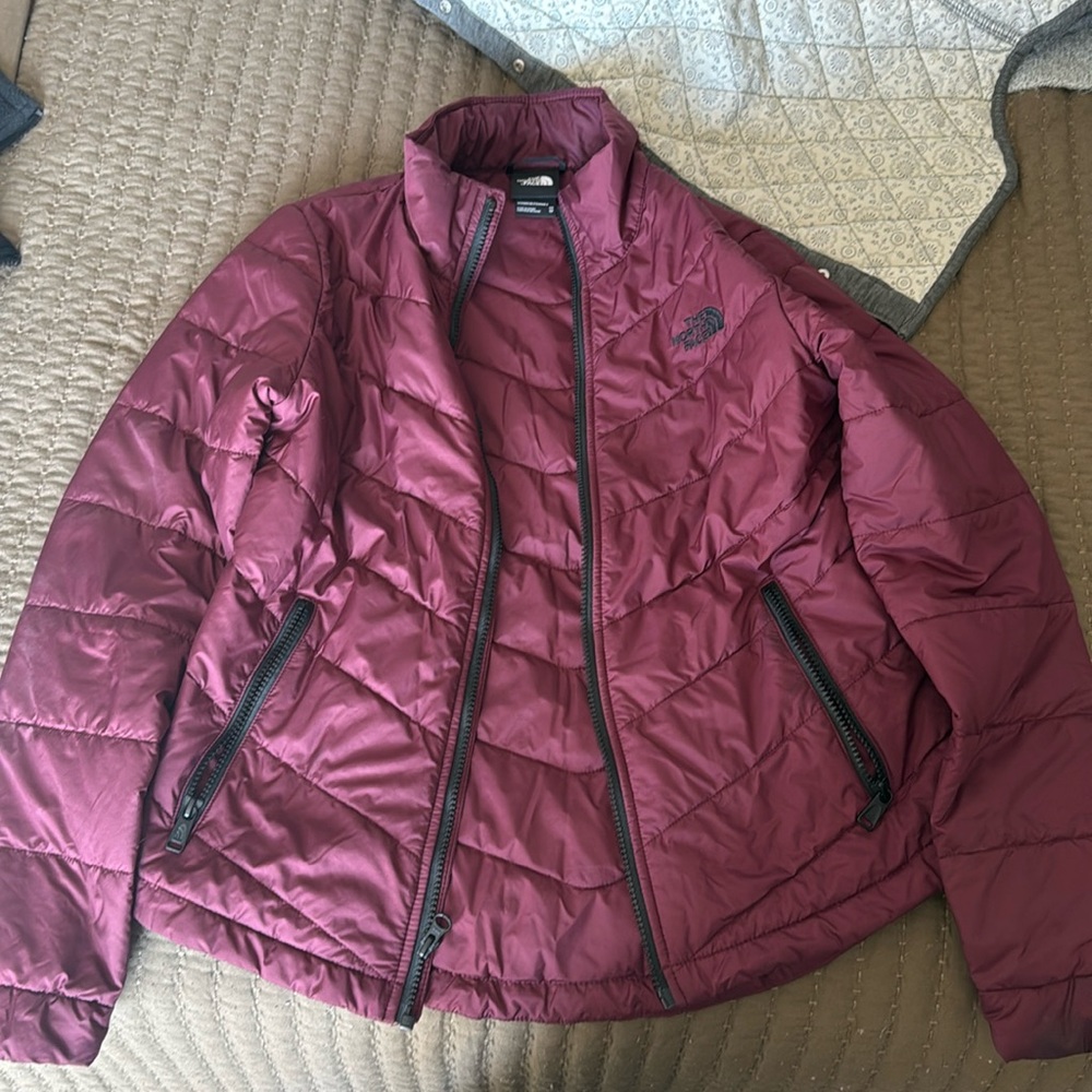 North face windbreaker